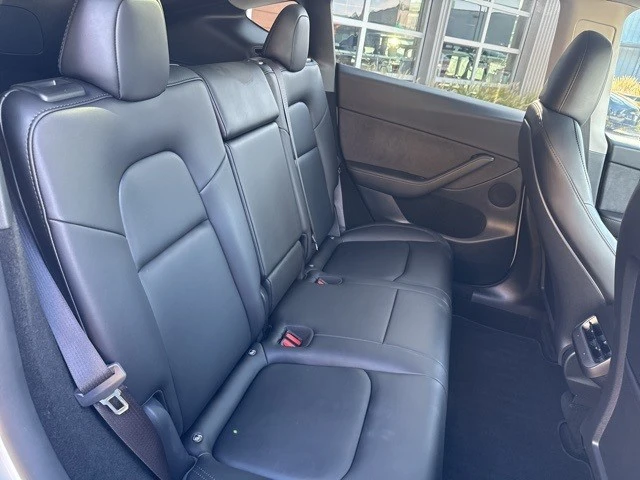 2024 Tesla Model Y Performance - Image 20 of 21