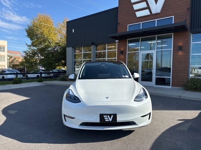 2024 Tesla Model Y Performance - Image 3 of 21