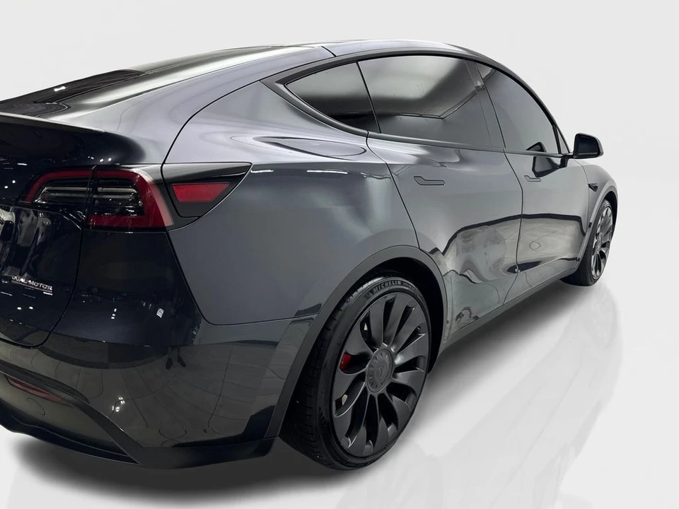 2024 Tesla Model Y Performance - Image 13 of 21