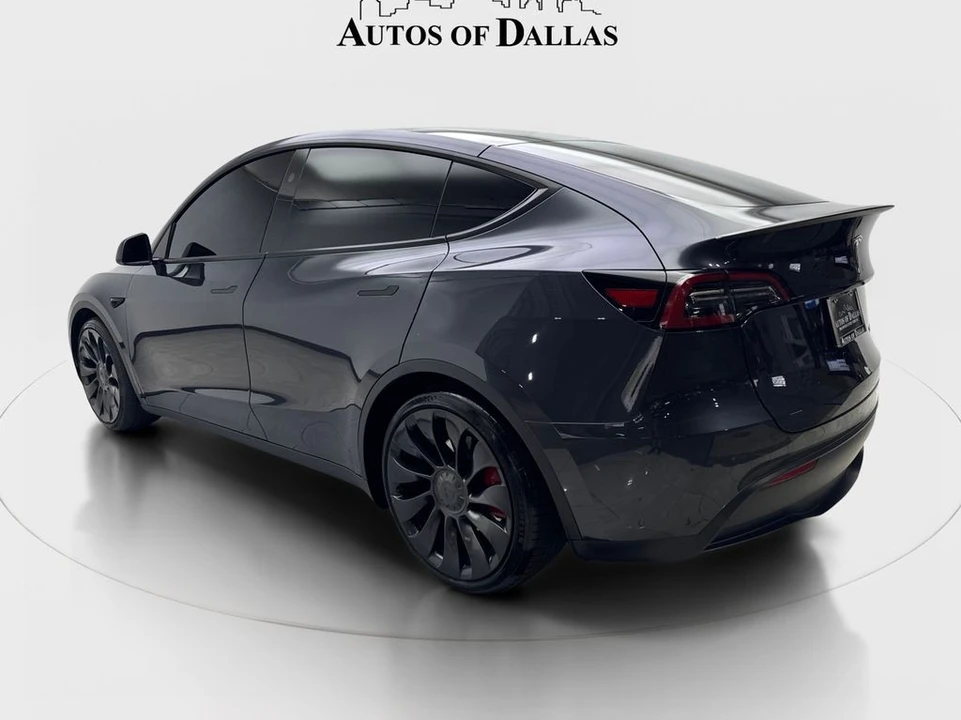 2024 Tesla Model Y Performance - Image 9 of 21
