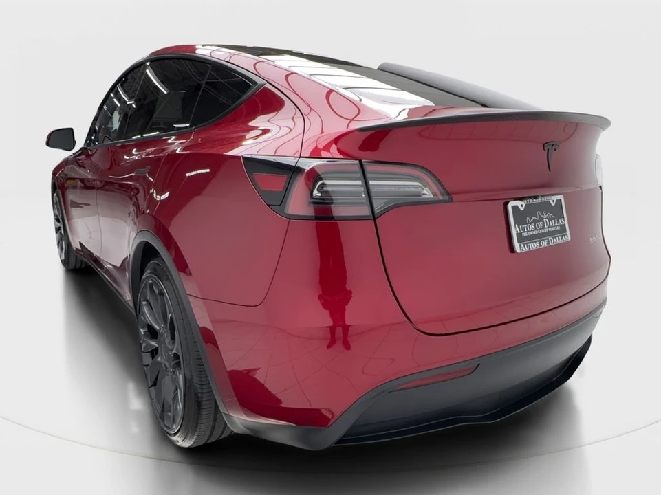 2024 Tesla Model Y Performance - Image 10 of 21