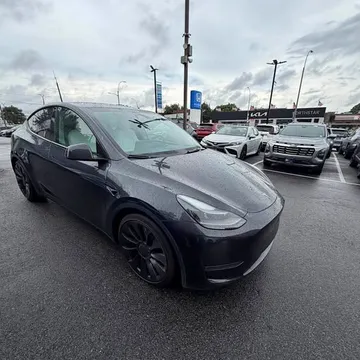 2024 Tesla Model Y Performance