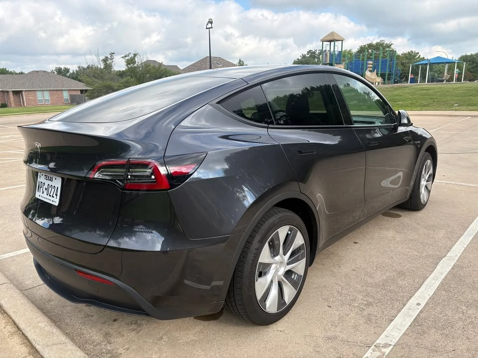 2024 Tesla Model Y - Image 5 of 16