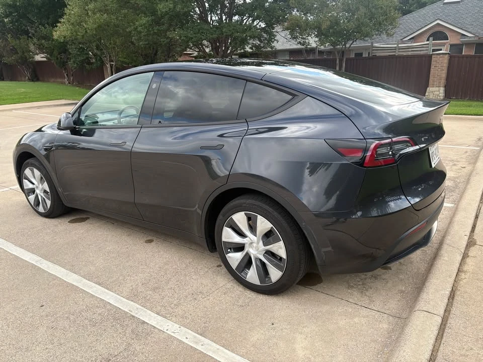 2024 Tesla Model Y - Image 3 of 16