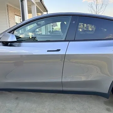2024 Tesla Model Y Long Range RWD