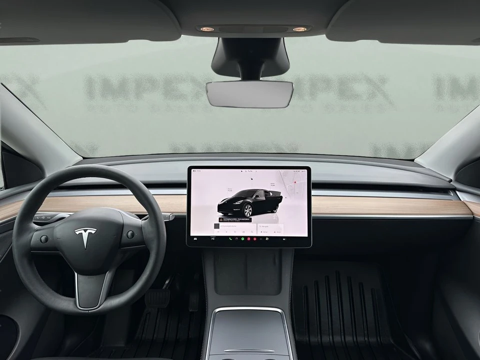 2024 Tesla Model Y - Image 13 of 21