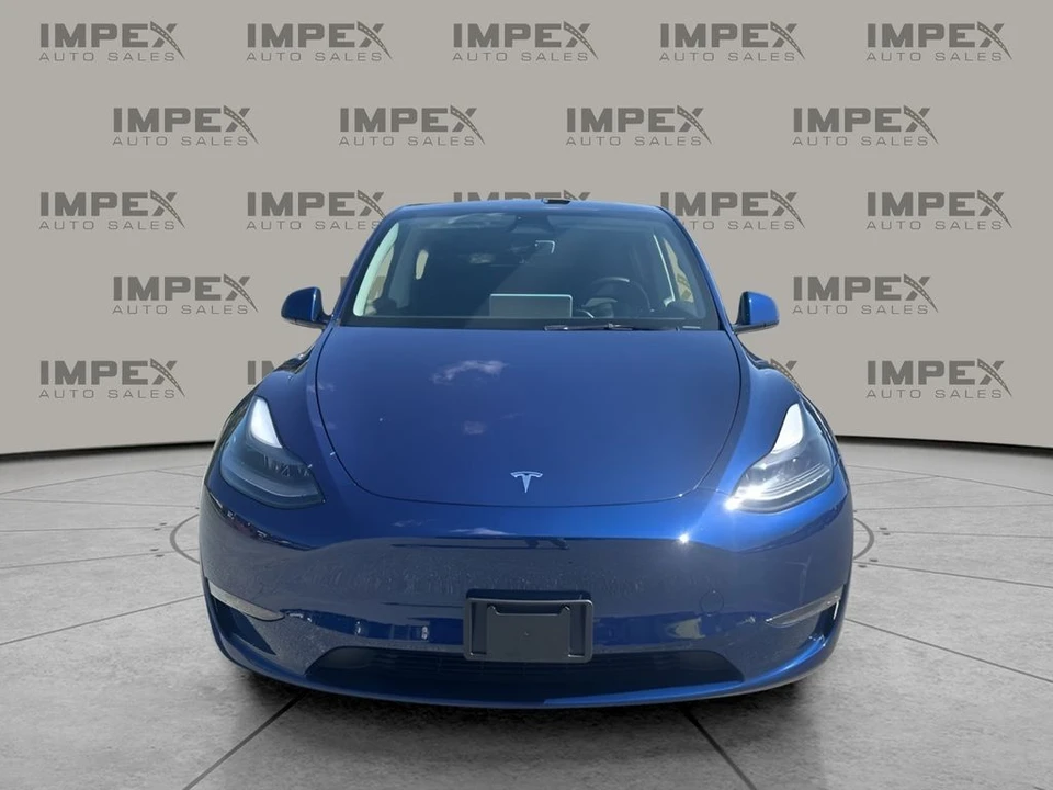 2024 Tesla Model Y - Image 8 of 12