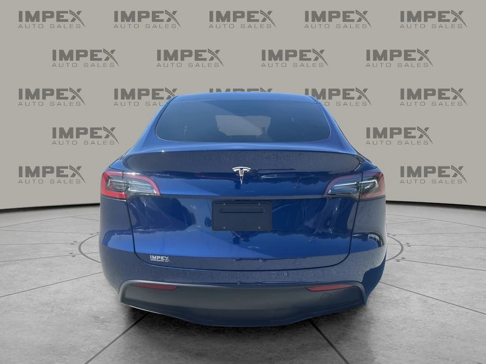 2024 Tesla Model Y - Image 4 of 12