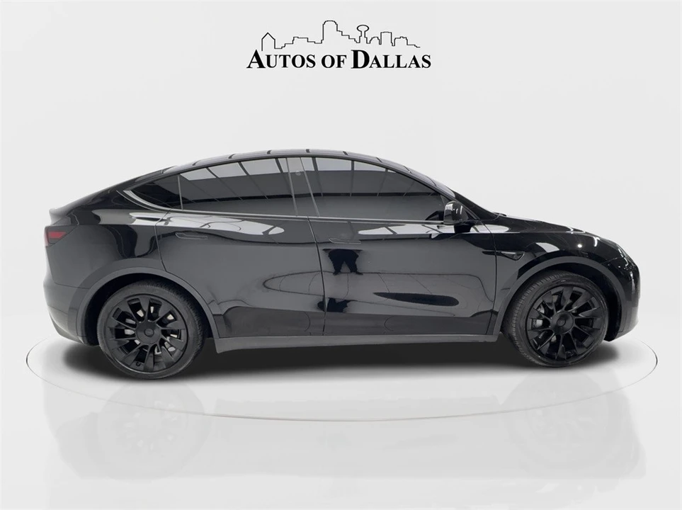 2024 Tesla Model Y - Image 7 of 12