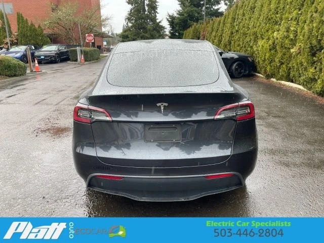 2024 Tesla Model Y - Image 4 of 21