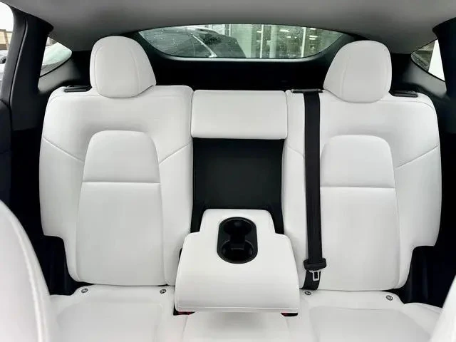2024 Tesla Model Y - Image 21 of 21