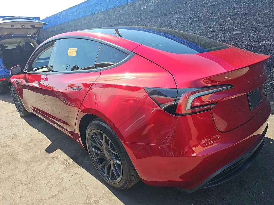 2024 Tesla Model 3 - Image 9 of 12