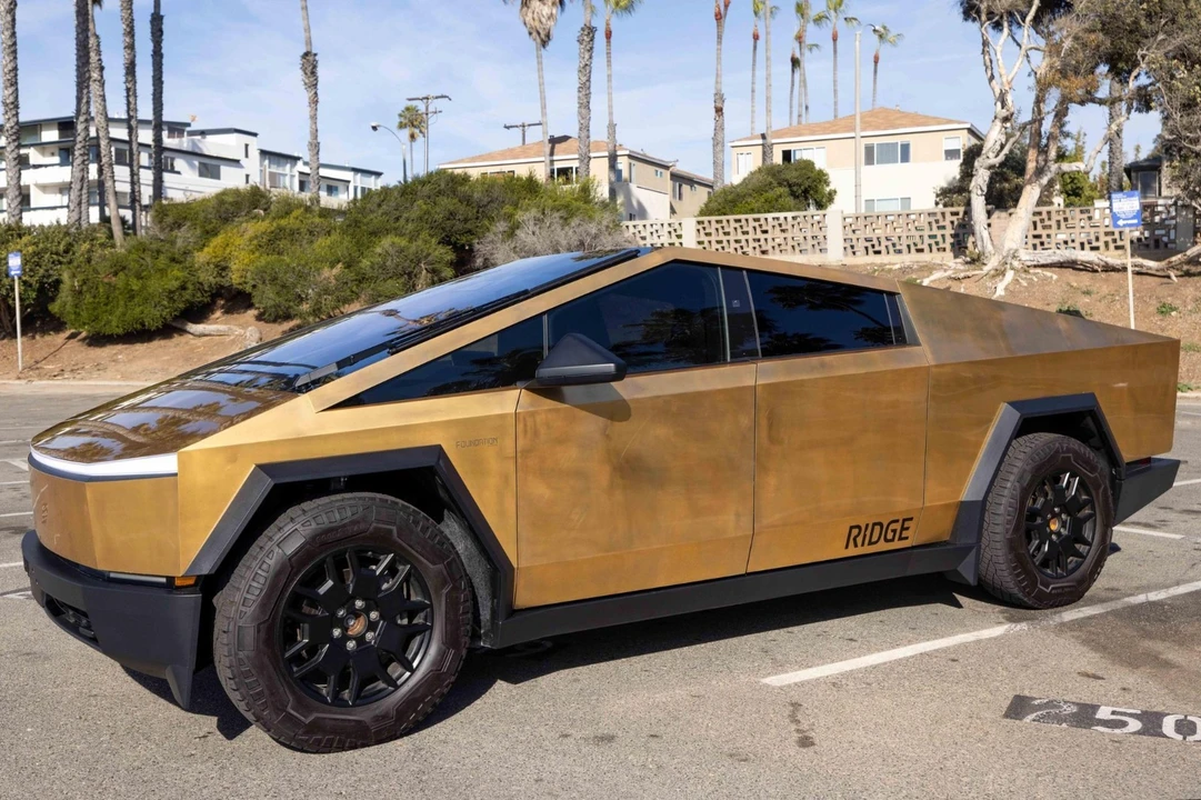 2024 Tesla - Image 5 of 20
