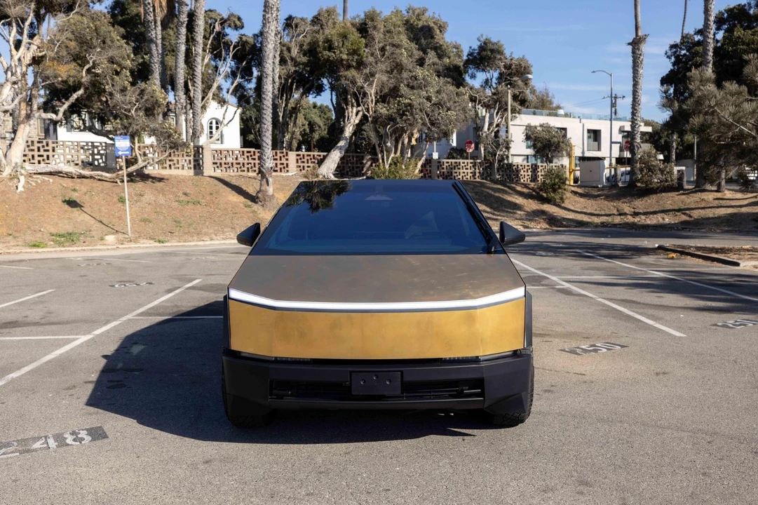 2024 Tesla - Image 9 of 20