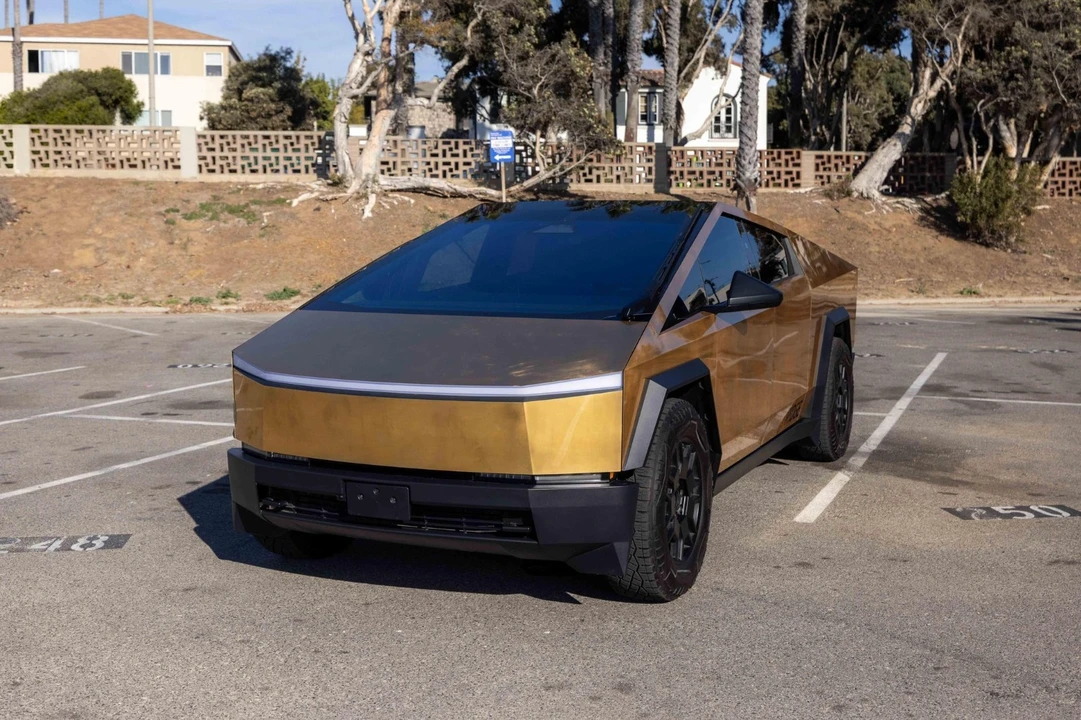 2024 Tesla - Image 19 of 20