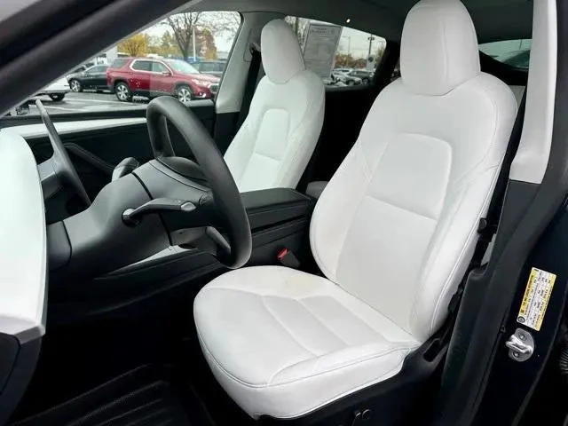 2024 Tesla - Image 7 of 20