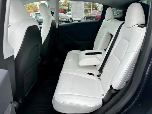 2024 Tesla - Image 13 of 20