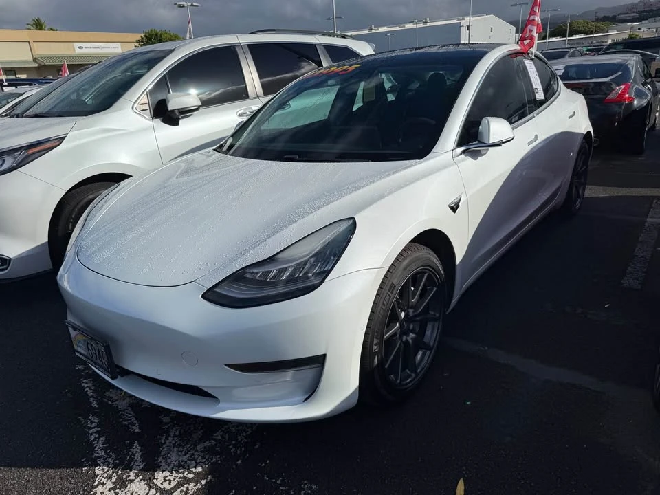 2024 Tesla - Image 2 of 5
