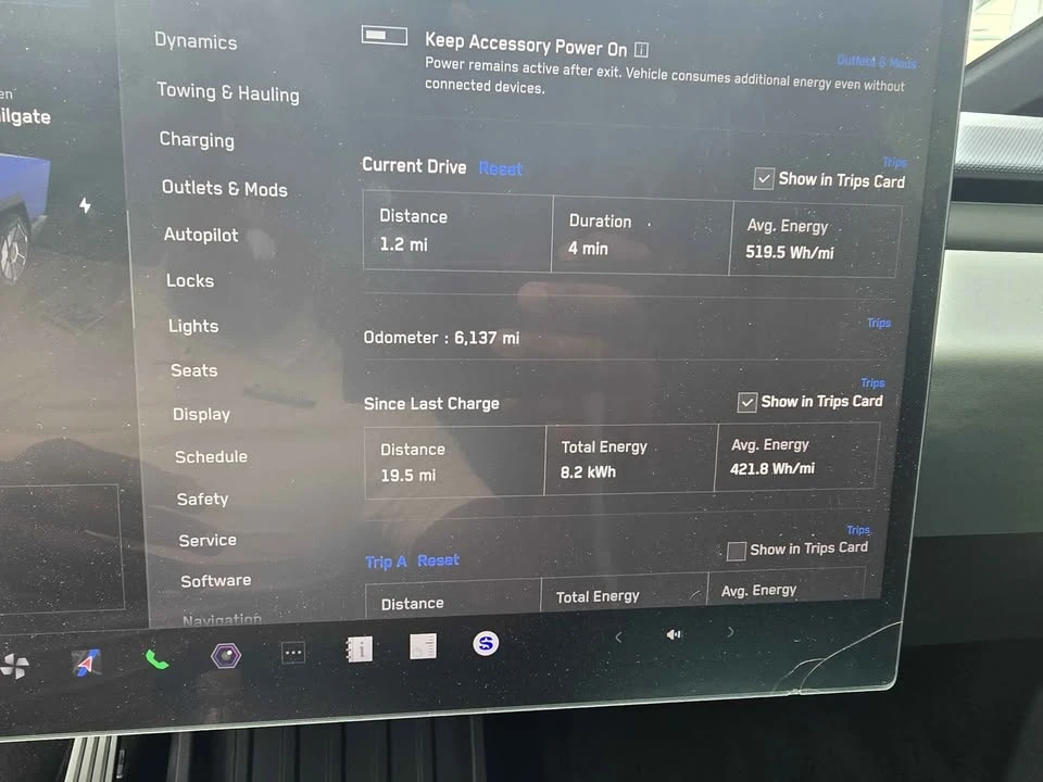 2024 Tesla Cybertruck - Image 17 of 21
