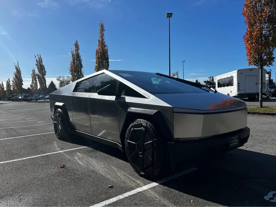 2024 Tesla Cybertruck - Image 4 of 20
