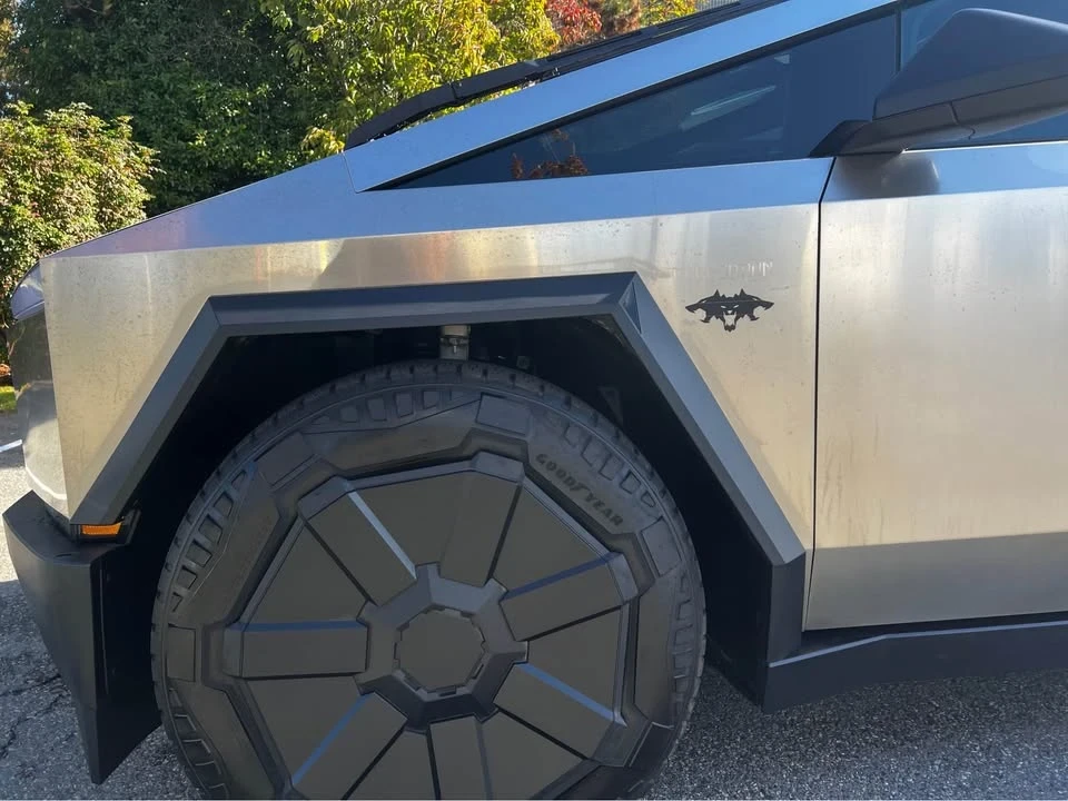 2024 Tesla Cybertruck - Image 9 of 20