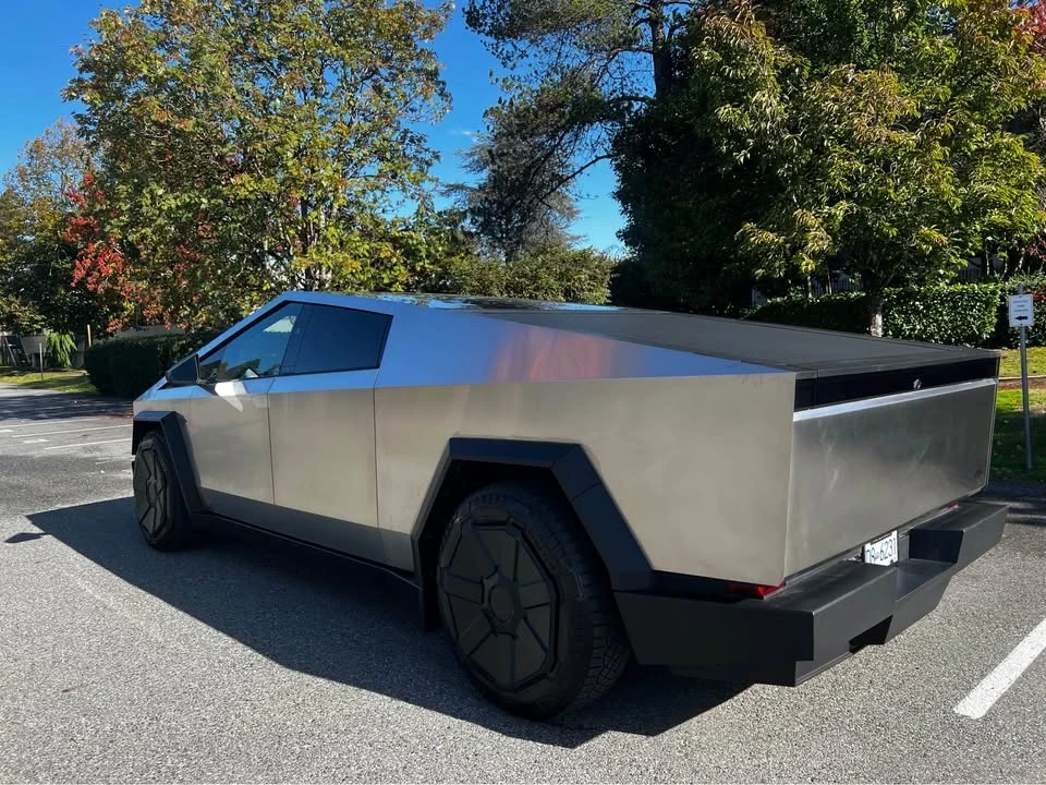 2024 Tesla Cybertruck - Image 3 of 20