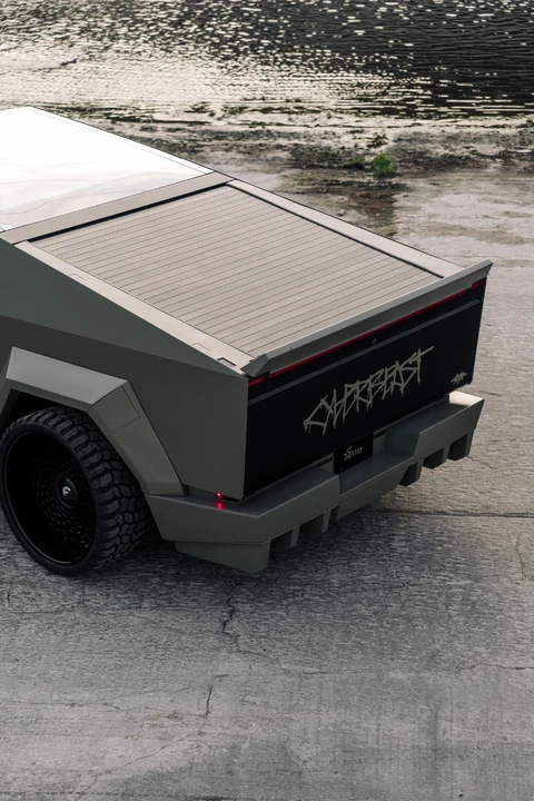 2024 Tesla Cybertruck - Image 12 of 22