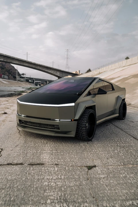 2024 Tesla Cybertruck - Image 2 of 22