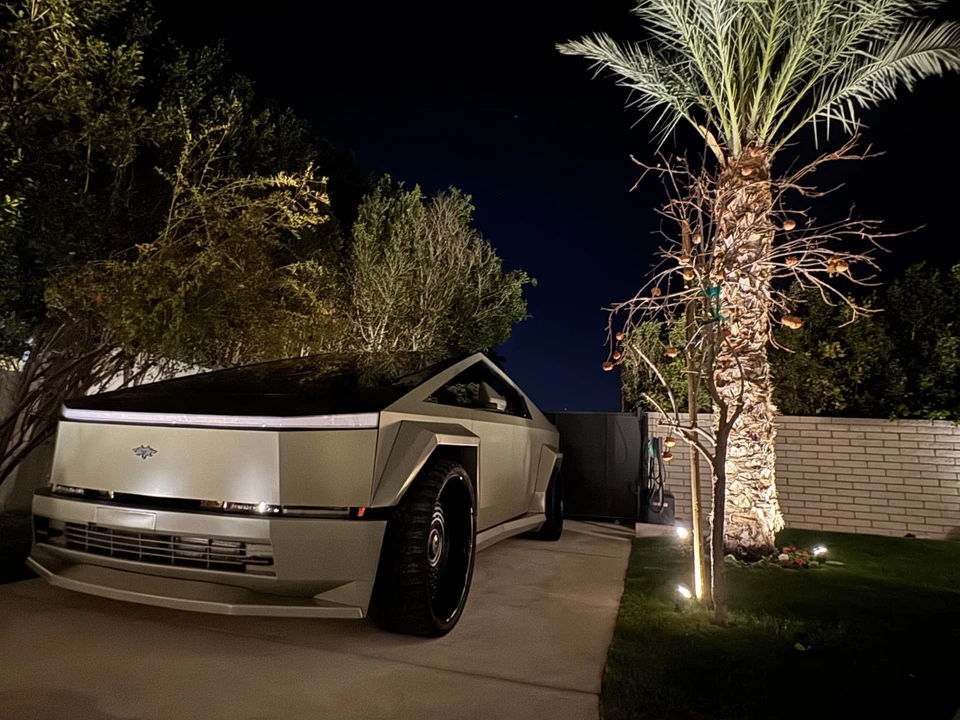 2024 Tesla Cybertruck - Image 22 of 22