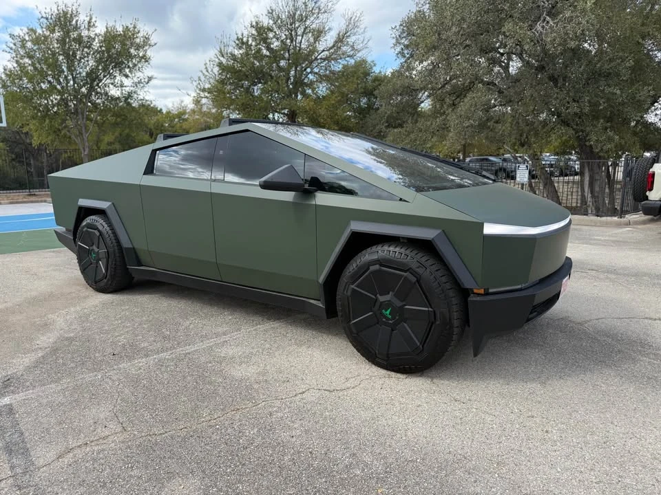 2024 Tesla Cybertruck - Image 6 of 13