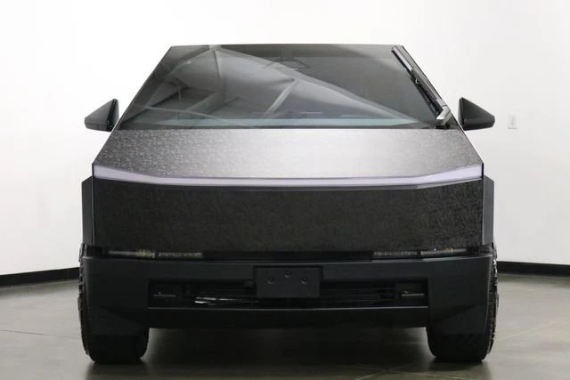 2024 Tesla Cybertruck - Image 4 of 16