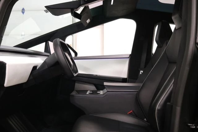 2024 Tesla Cybertruck - Image 13 of 16
