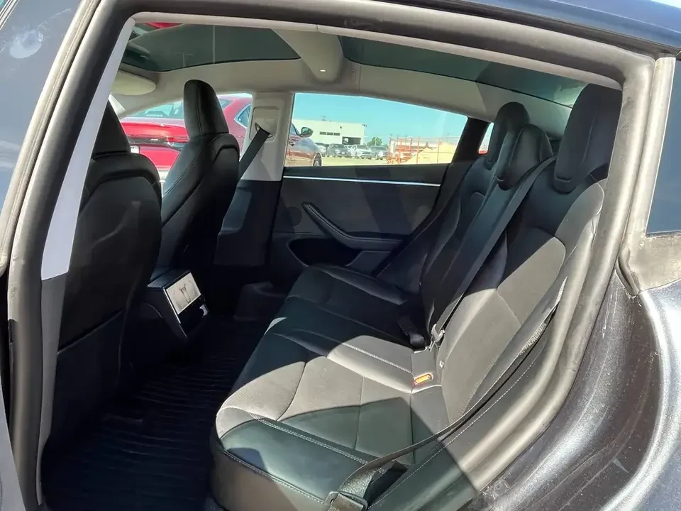 2024 Tesla Model 3 - Image 3 of 19
