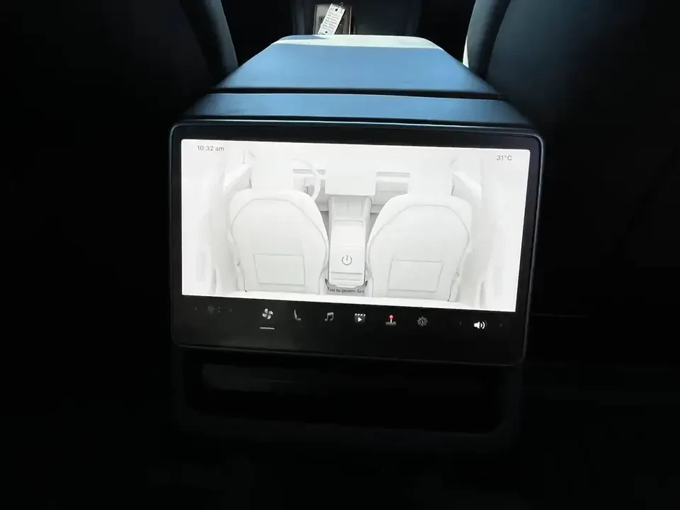 2024 Tesla Model 3 - Image 7 of 19