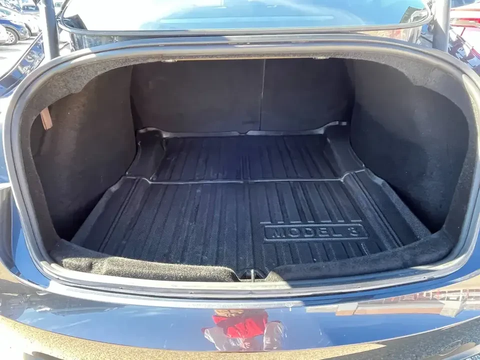 2024 Tesla Model 3 - Image 10 of 19