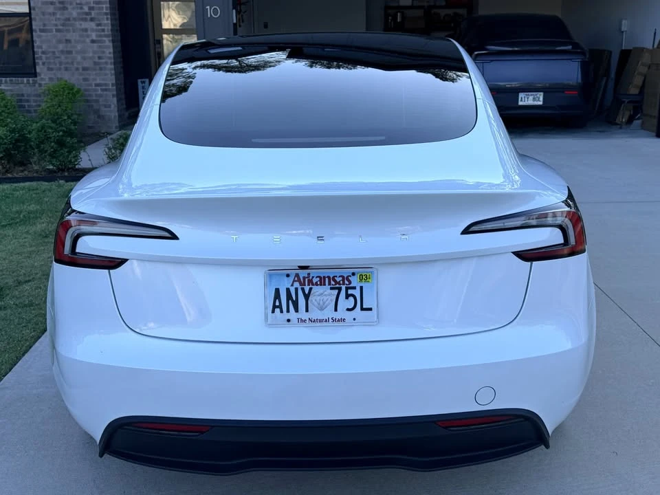 2024 Tesla Model 3 - Image 5 of 17