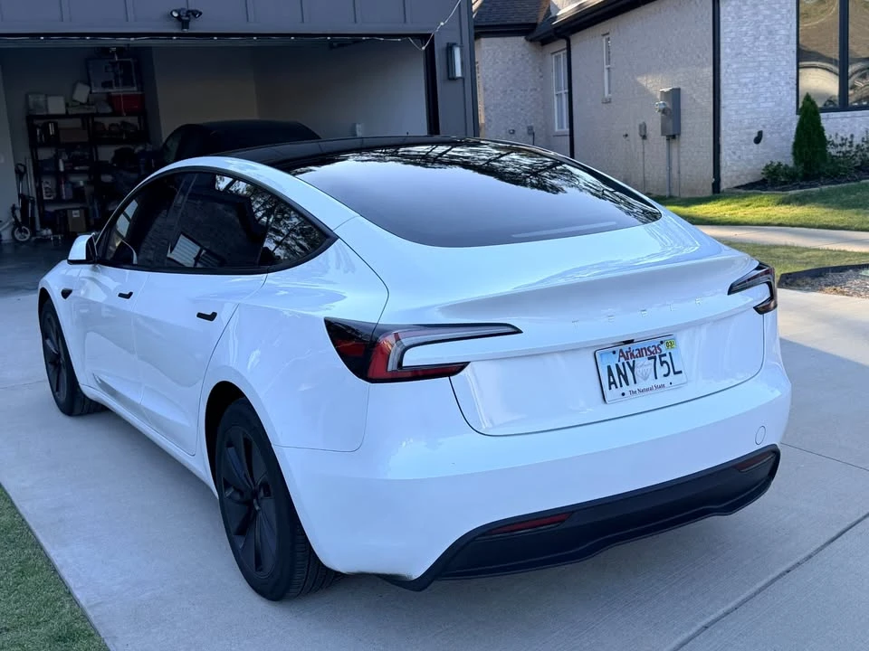 2024 Tesla Model 3 - Image 4 of 17