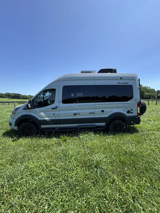 2024 Ford Transit - Image 17 of 31
