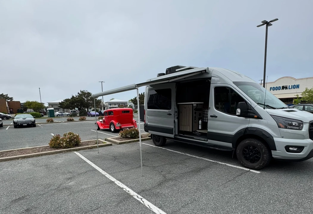 2024 Ford Transit - Image 27 of 31