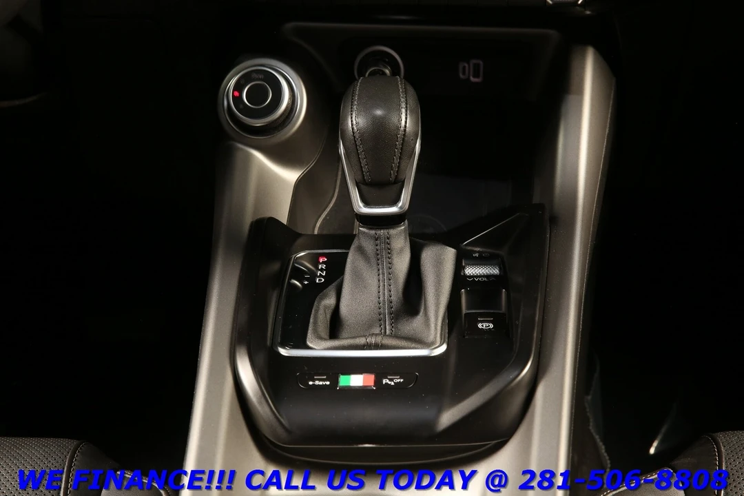 2024 Alfa Romeo Tonale - Image 18 of 21