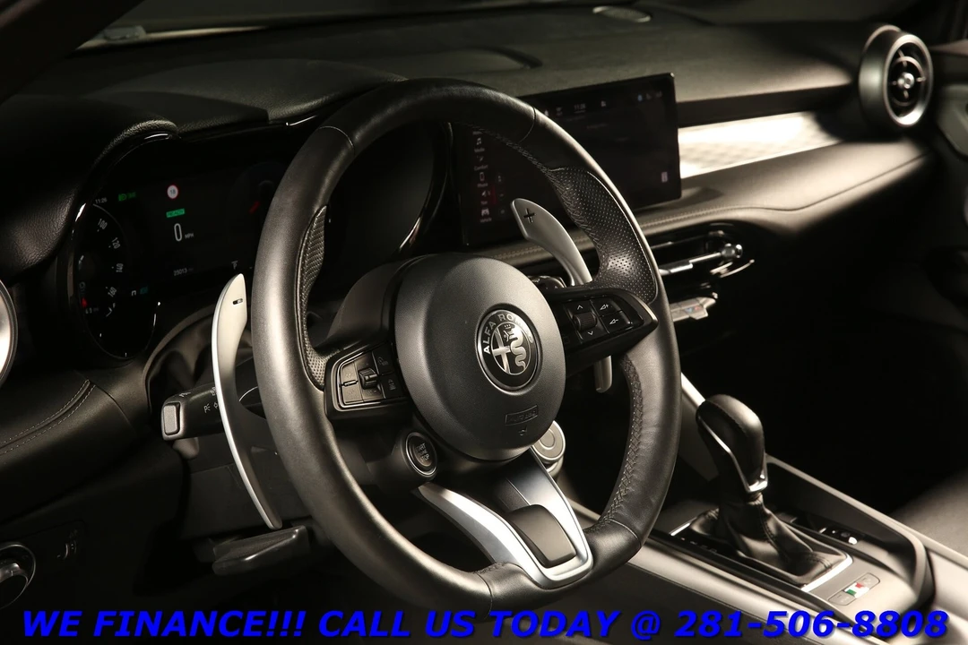 2024 Alfa Romeo Tonale - Image 10 of 24
