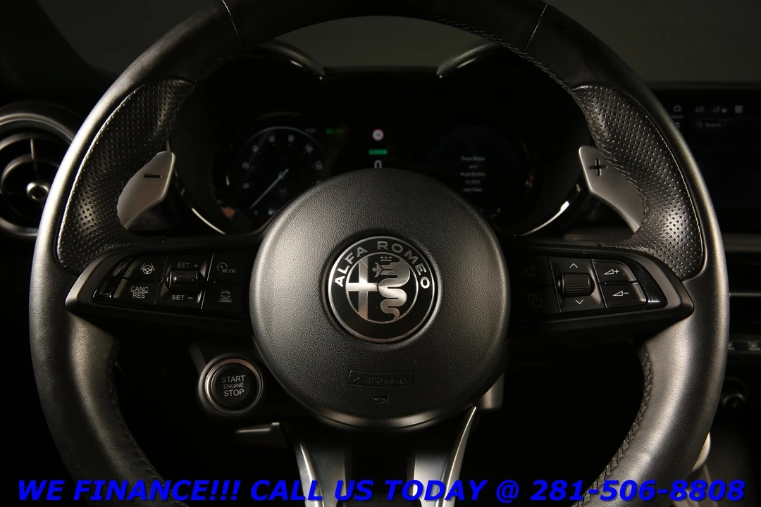 2024 Alfa Romeo Tonale - Image 14 of 24