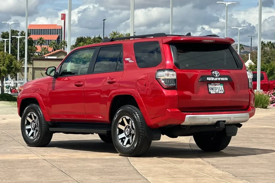 2024 Toyota 4Runner 5th Gen - Image 8 of 11