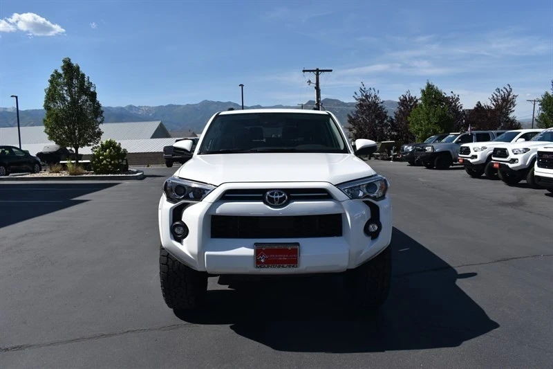 2024 Toyota 4Runner 5th Gen - Image 10 of 21