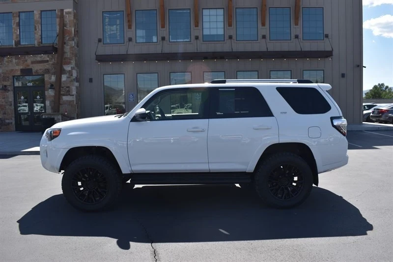 2024 Toyota 4Runner 5th Gen - Image 8 of 21