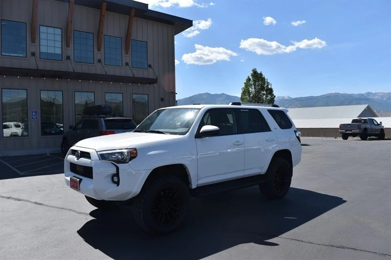 2024 Toyota 4Runner 5th Gen - Image 9 of 21