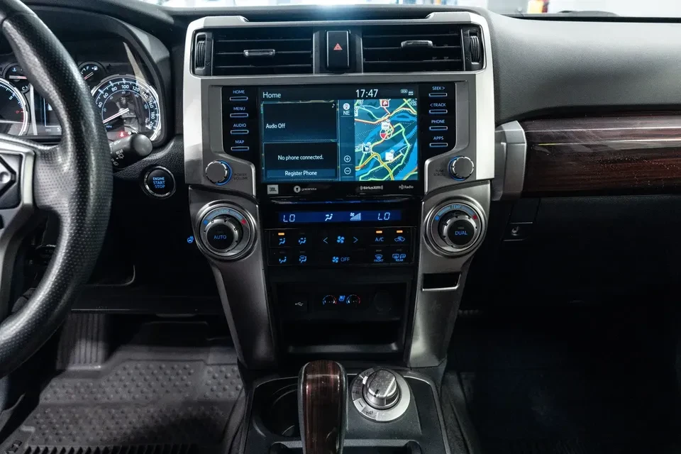 2024 Toyota 4Runner 5th Gen - Image 15 of 20
