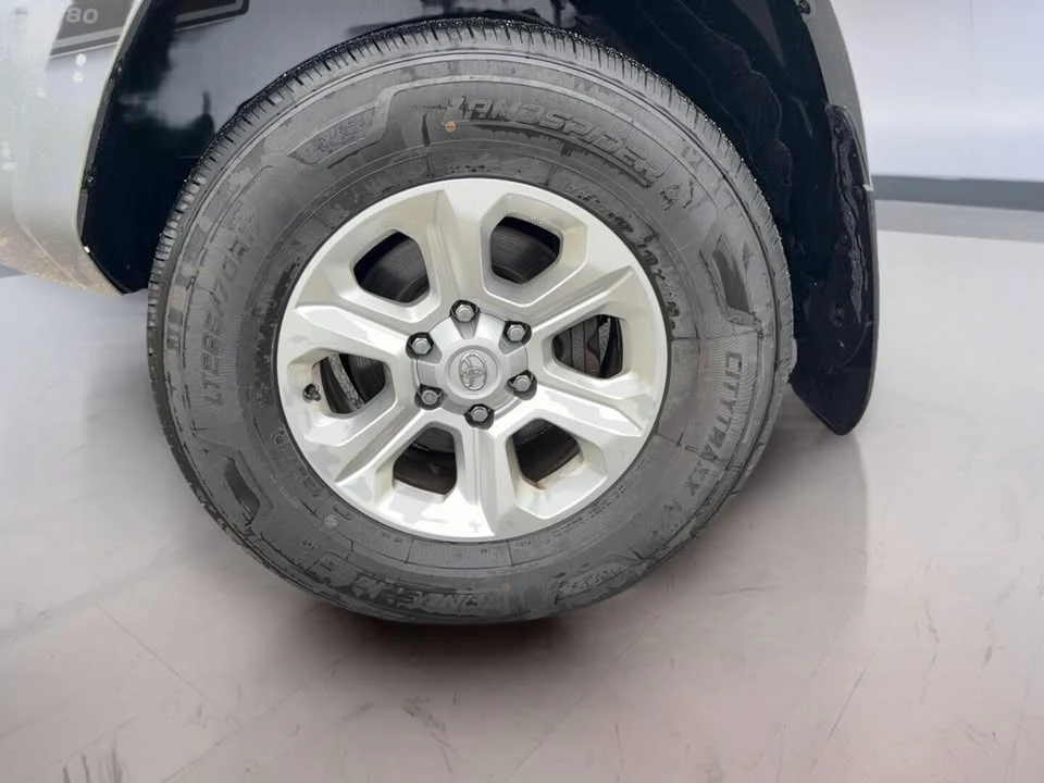 2024 Toyota 4Runner 5th Gen - Image 6 of 10