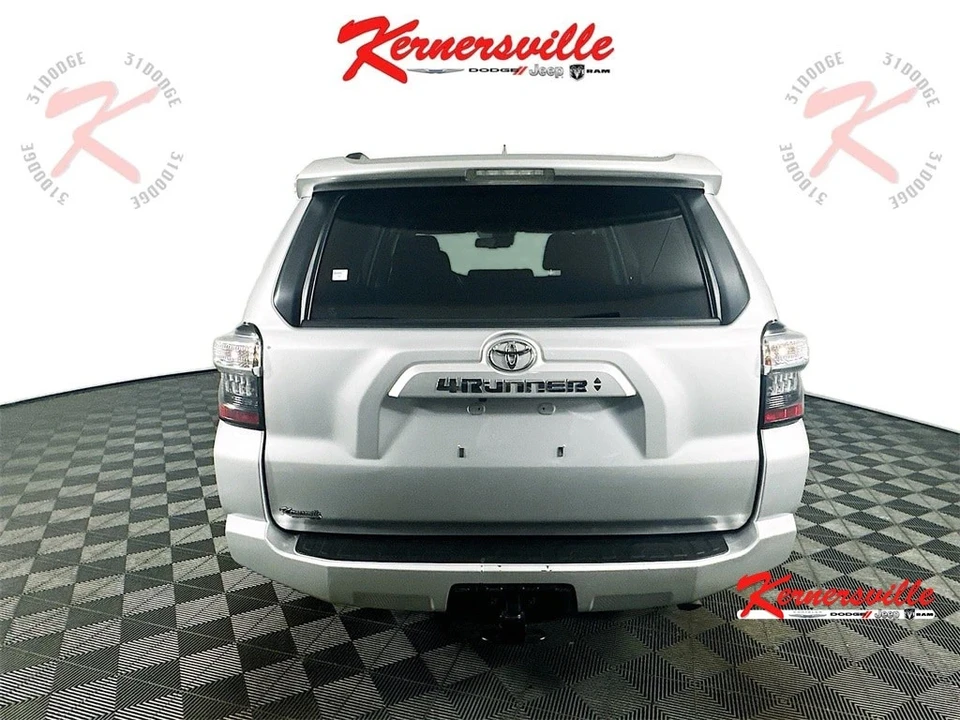 2024 Toyota 4Runner 5th Gen - Image 6 of 12