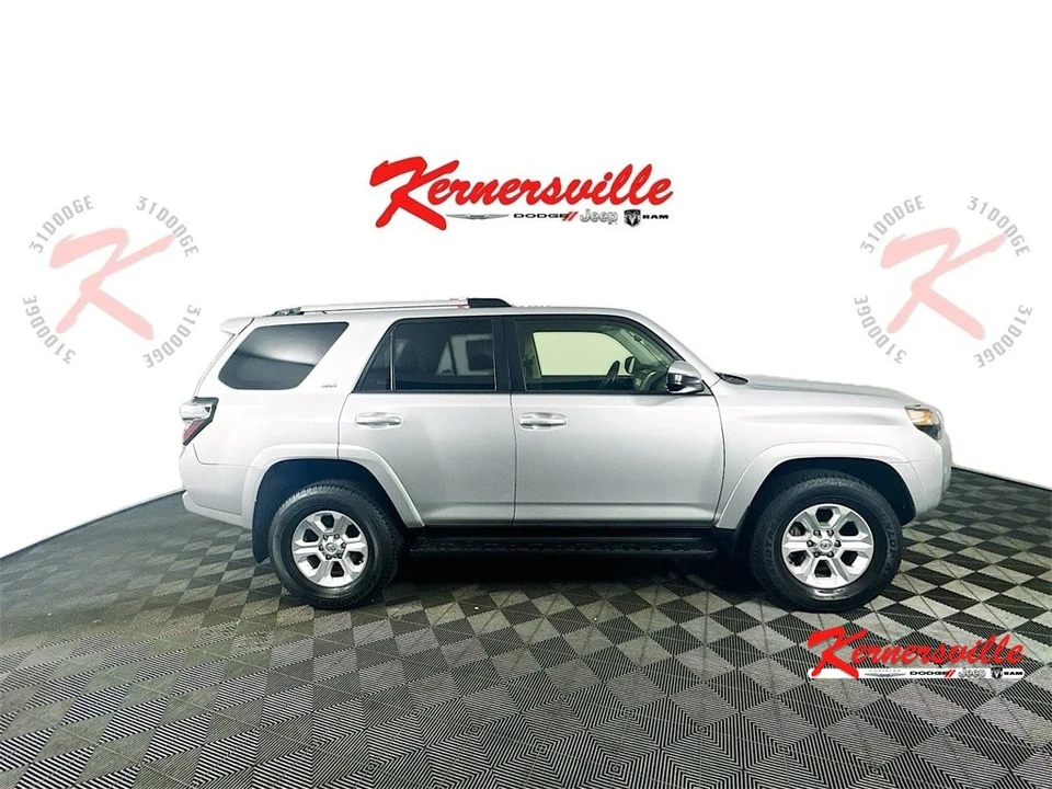 2024 Toyota 4Runner 5th Gen - Image 8 of 12